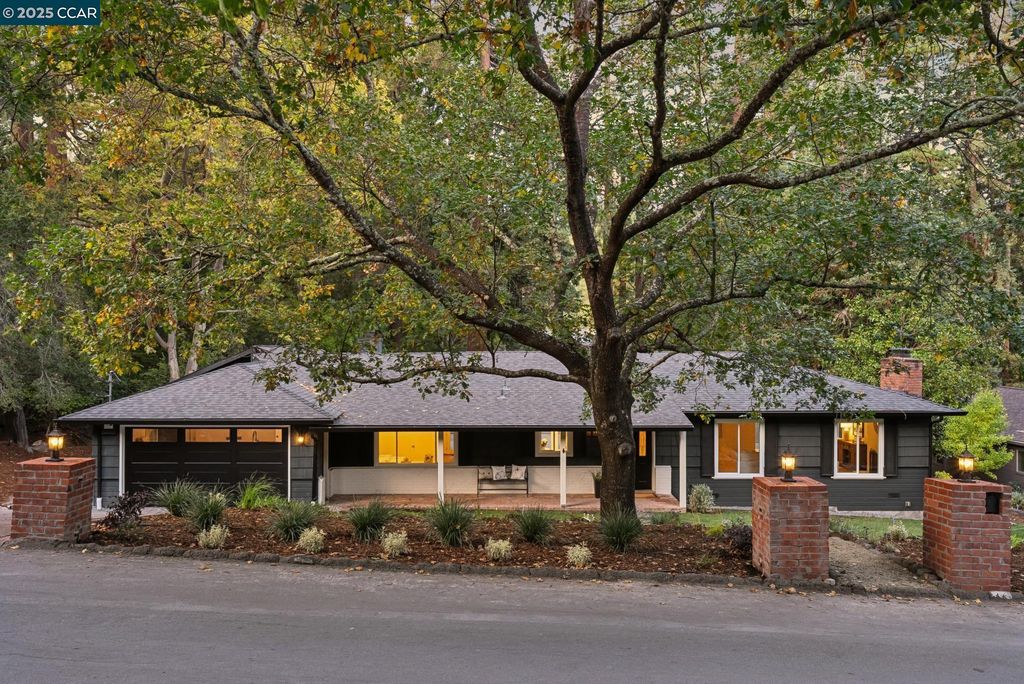 Photo of 66 Sleepy Hollow Ln, Orinda, CA 94563 (MLS # 41116362)