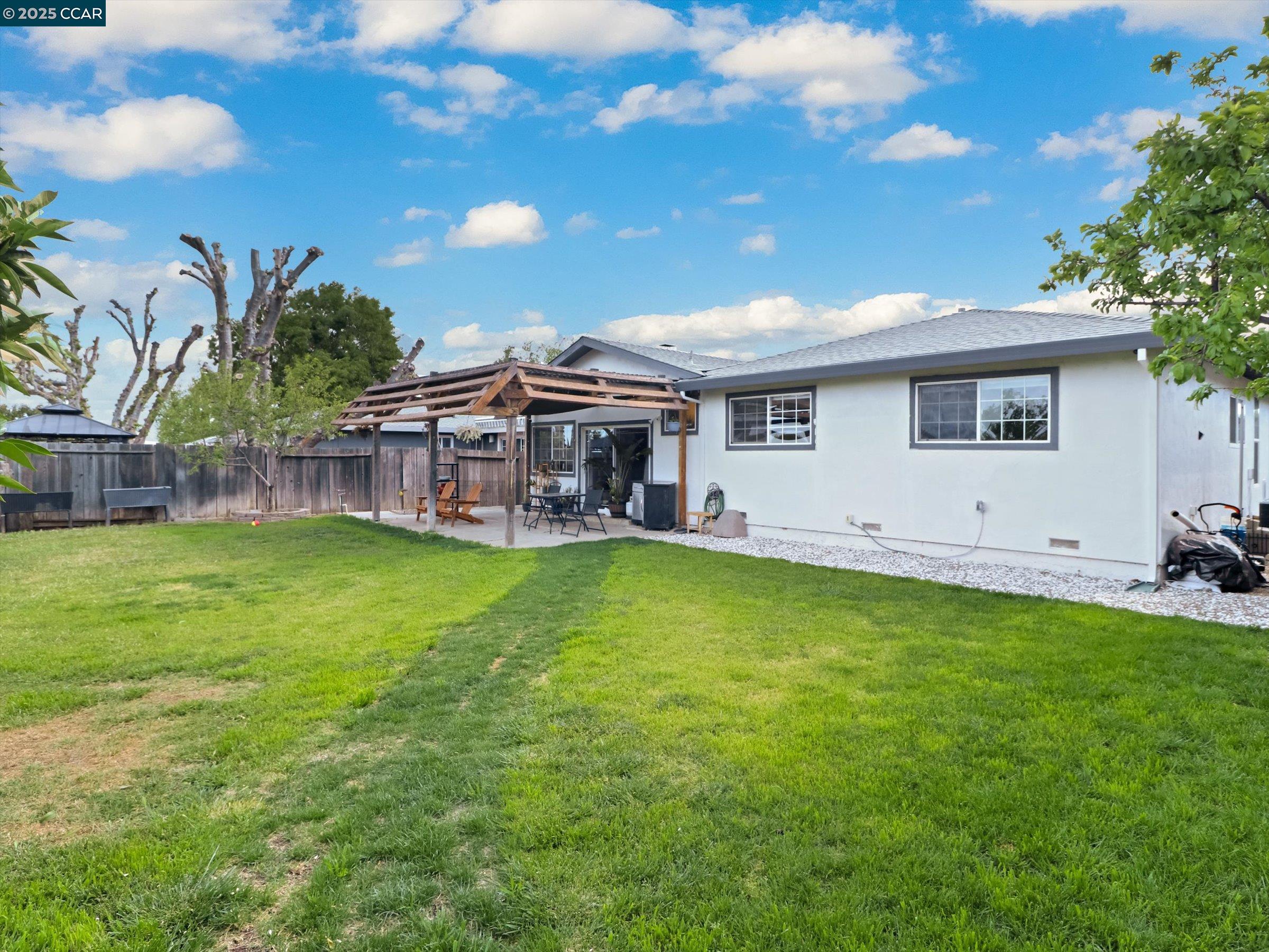 Antioch, California 94509, United States, 3 Bedrooms Bedrooms, ,2 BathroomsBathrooms,Residential,Active,110412