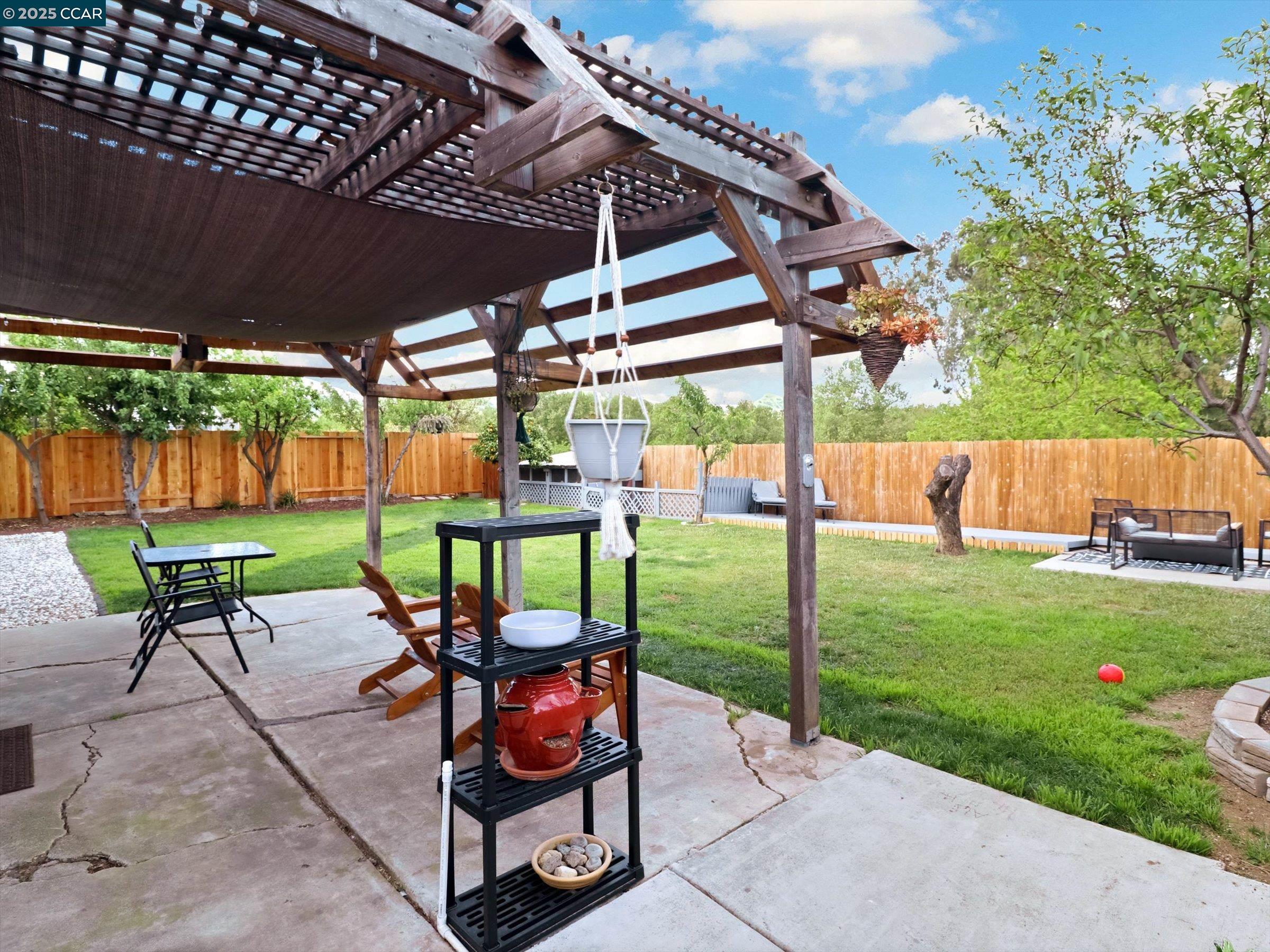 Antioch, California 94509, United States, 3 Bedrooms Bedrooms, ,2 BathroomsBathrooms,Residential,Active,110412