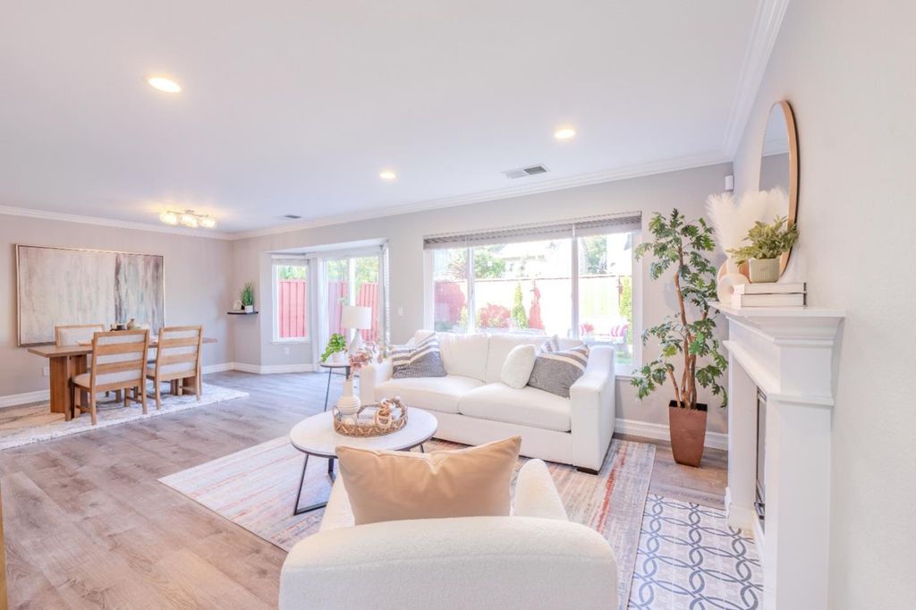 Photo of 34549 Melissa Terrace, Fremont, CA 94555 (MLS # ML82040006)