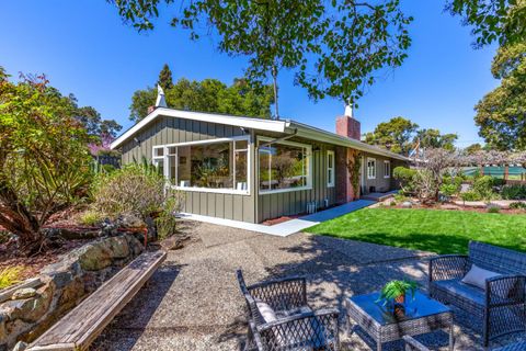 A home in Woodside