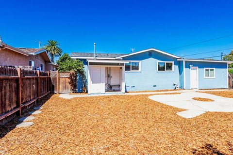 A home in East Palo Alto