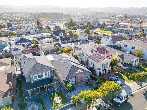 A home in South San Francisco