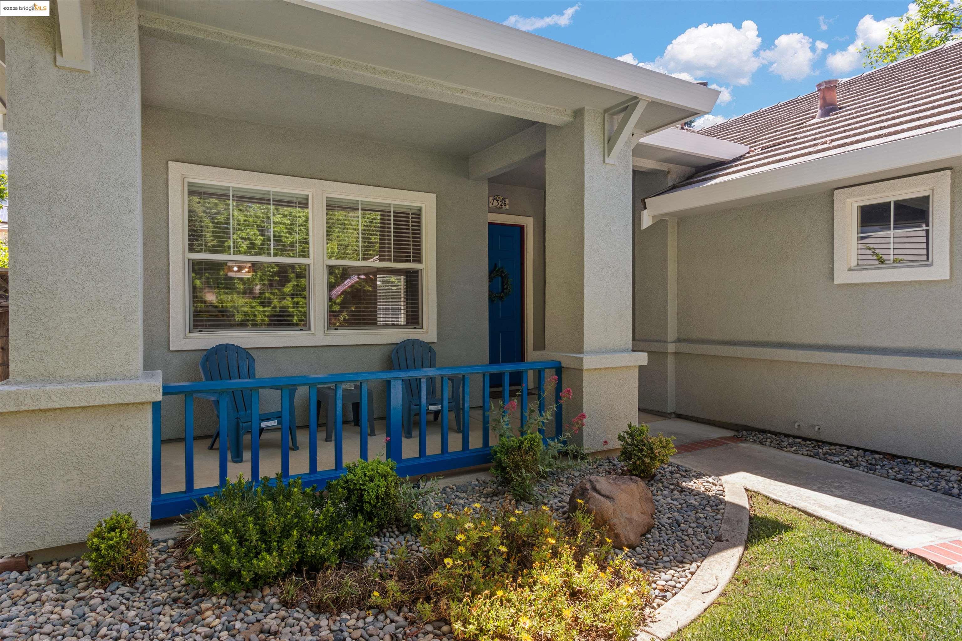 1326 Rebecca Dr