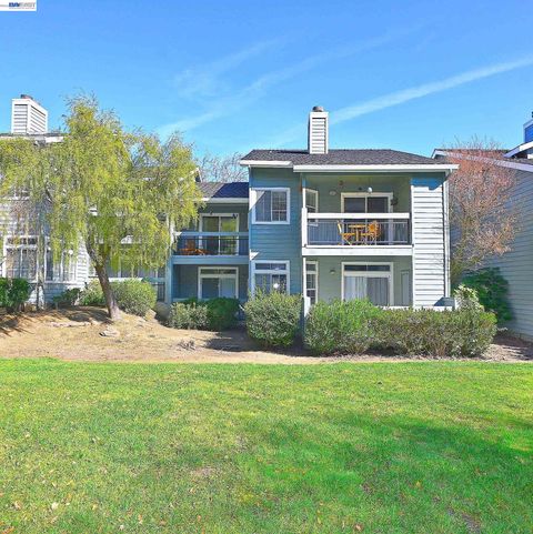Photo of 7875 Canyon Meadow Cir #D, Pleasanton, CA 94588 (MLS # 41124568)