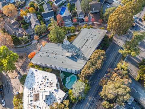 A home in Burlingame