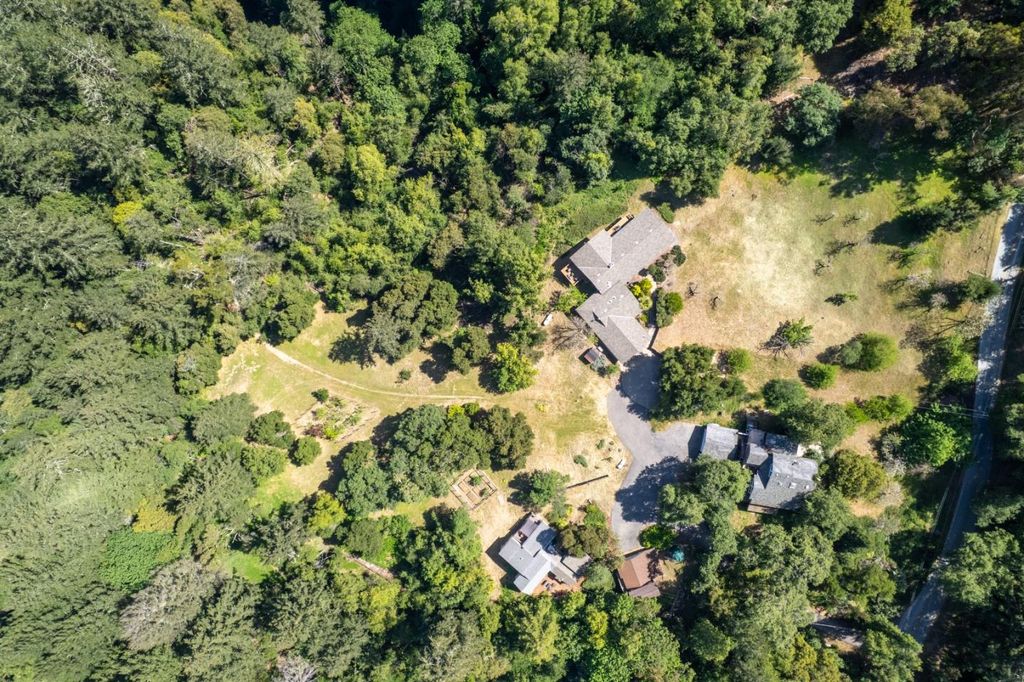 Photo of 20471 Black Road, Los Gatos, CA 95033 (MLS # ML82040577)