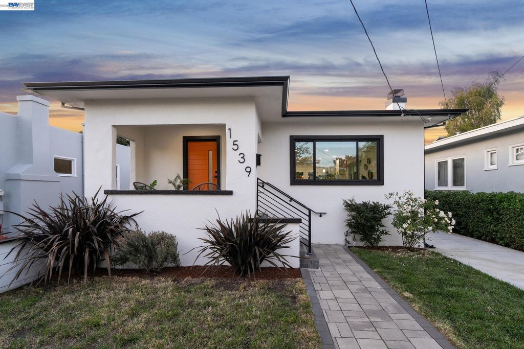 Photo of 1539 Blake Street, Berkeley, CA 94703 (MLS # 41131881)