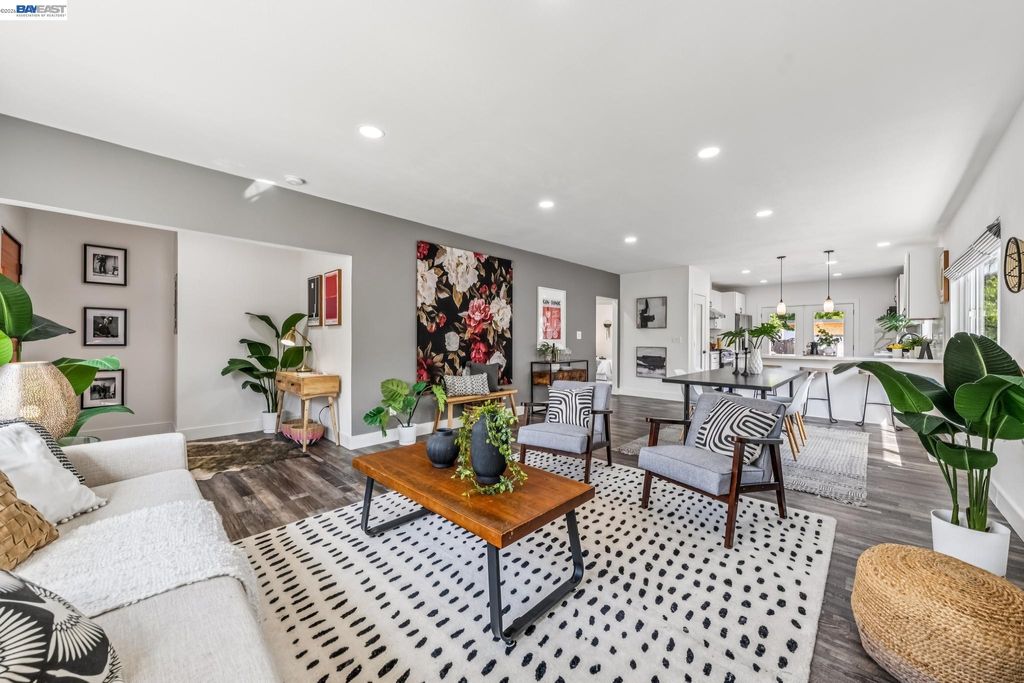 Photo of 1539 Blake Street, Berkeley, CA 94703 (MLS # 41131881)
