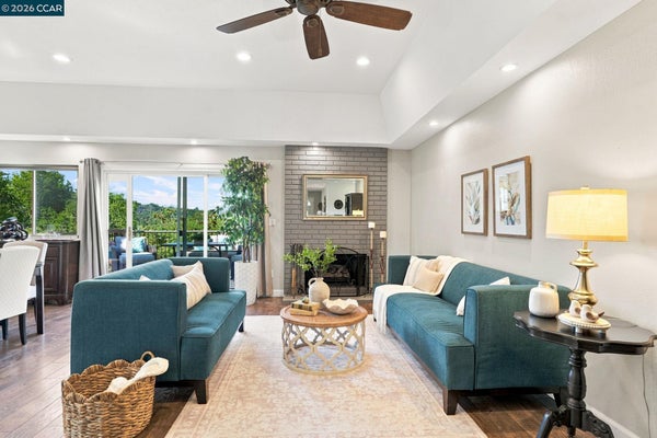 1461 CORTEZ CT, WALNUT CREEK, CA 94598 - Image 8b3faa12ff09a0b198bc0f1db7dab5f4/2031319957