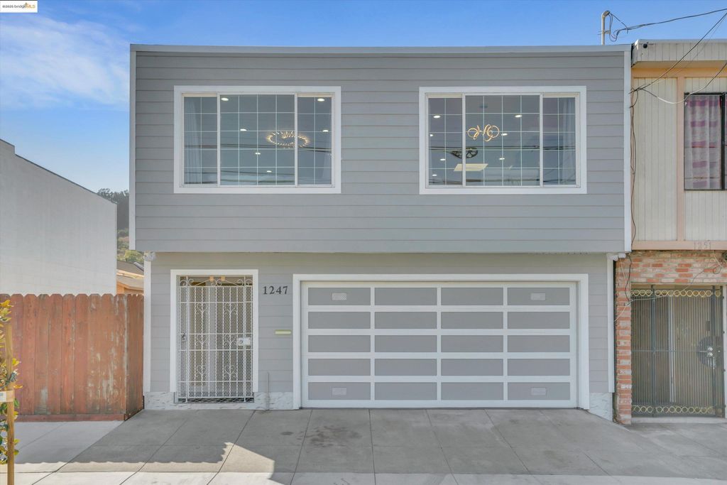 Photo of 1247 Fitzgerald Ave, San Francisco, CA 94124 (MLS # 41116297)
