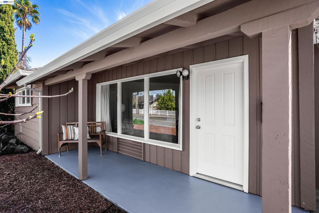 Photo of 3460 Mayette Ave, Santa Rosa, CA 95405 (MLS # 41126994)