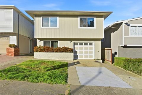 Photo of 953 Higate Drive, Daly City, CA 94015 (MLS # ML82026231)