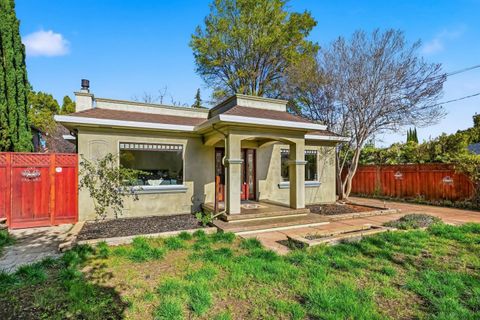 Photo of 333 W Rincon Avenue, Campbell, CA 95008 (MLS # ML82028967)