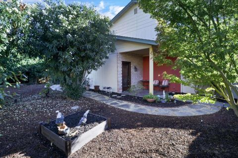 A home in San Ramon