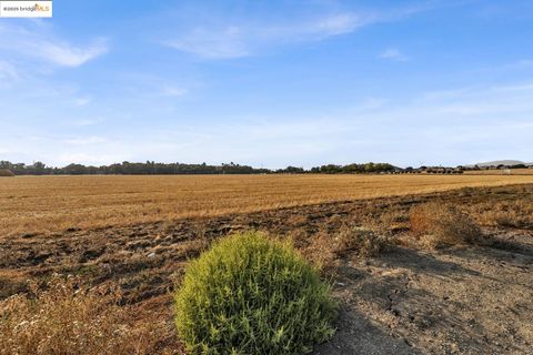 listing image 43