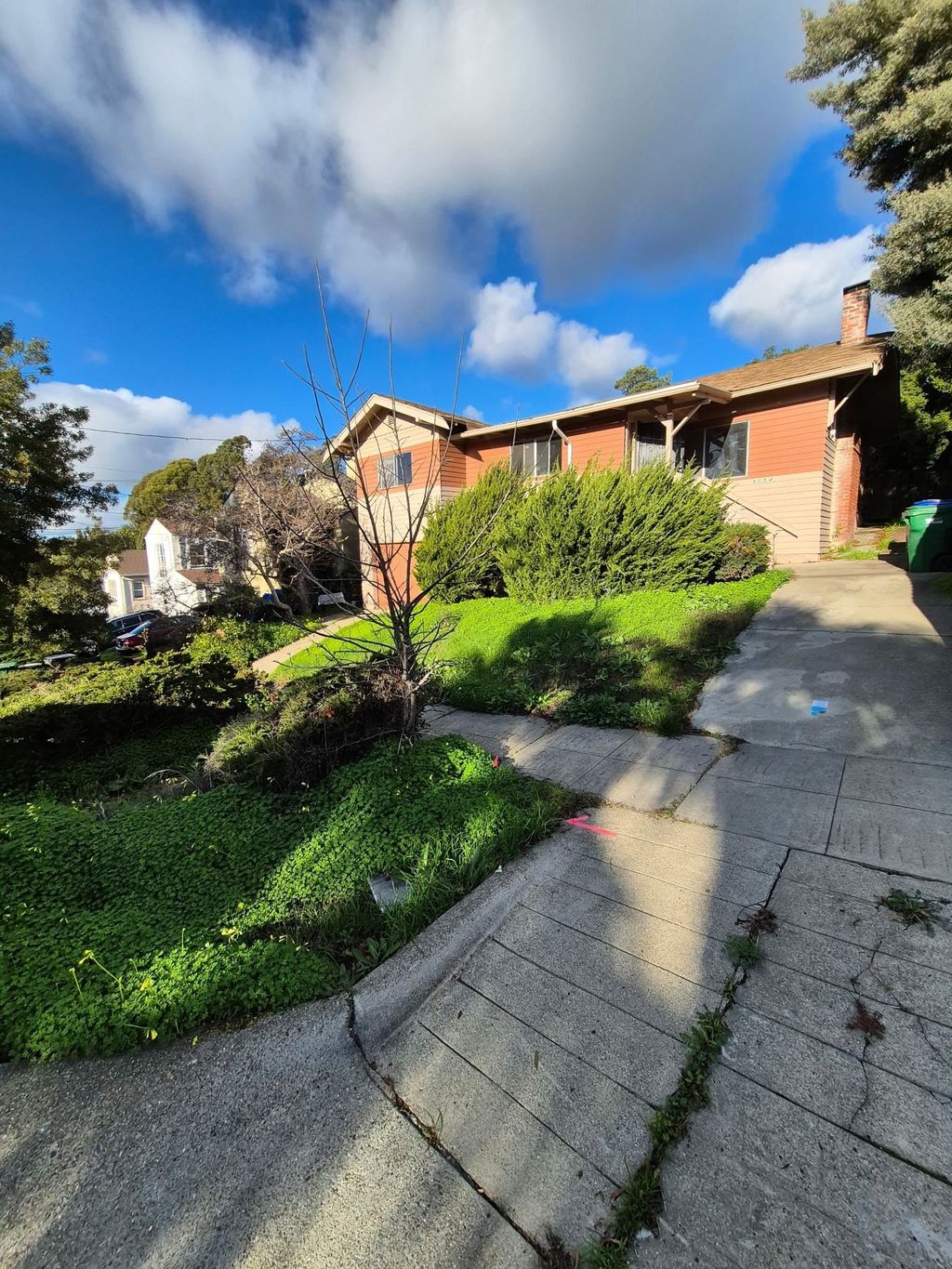 Photo of 6054 Outlook Ave, Oakland, CA 94605 (MLS # 41120386)