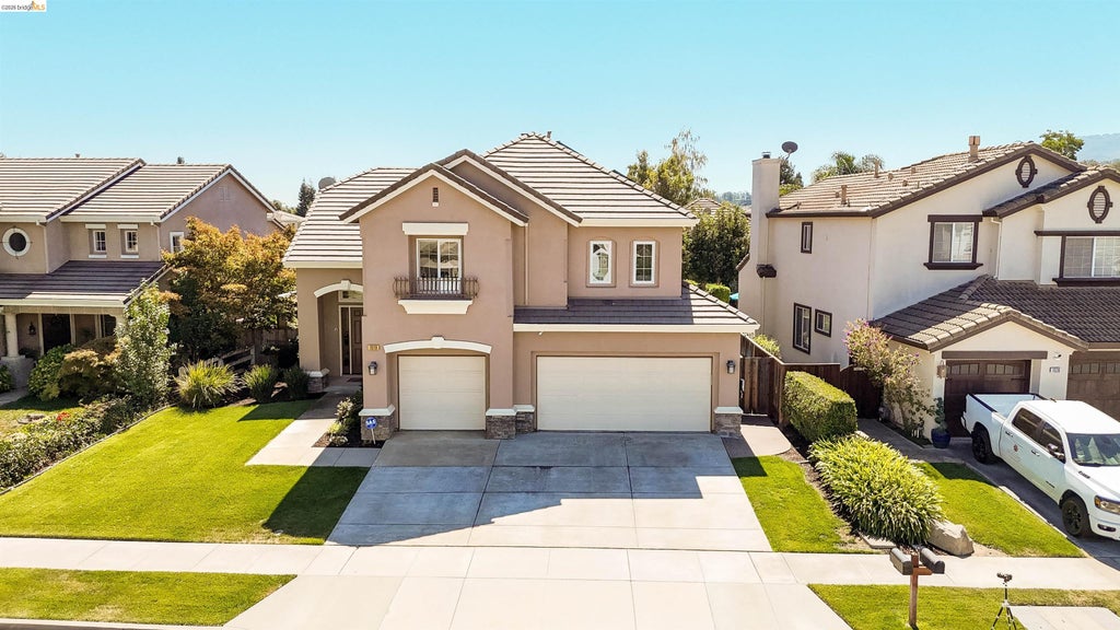 Photo of 1510 Sunrise Dr, Gilroy, CA 95020 (MLS # 41148137)