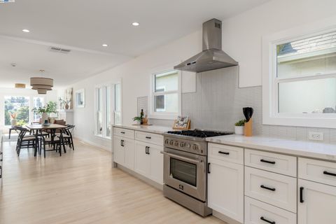 MLS: 41093679