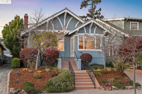 Photo of 5522 Taft Ave, Oakland, CA 94618 (MLS # 41118780)