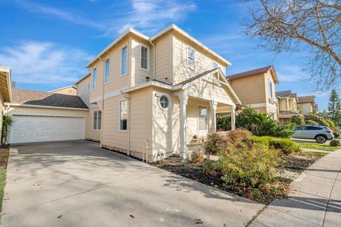 A home in East Palo Alto