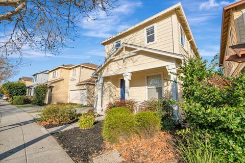 A home in East Palo Alto