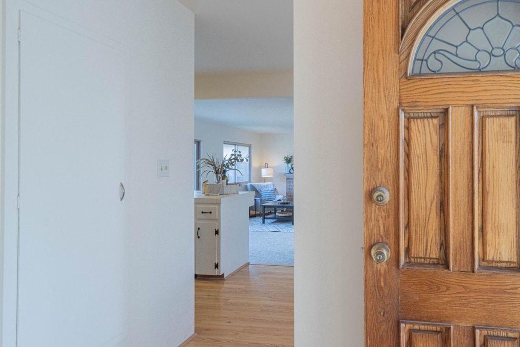 Photo of 572 Inca Way, Salinas, CA 93906 (MLS # ML82026433)