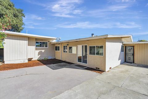 A home in Pinole