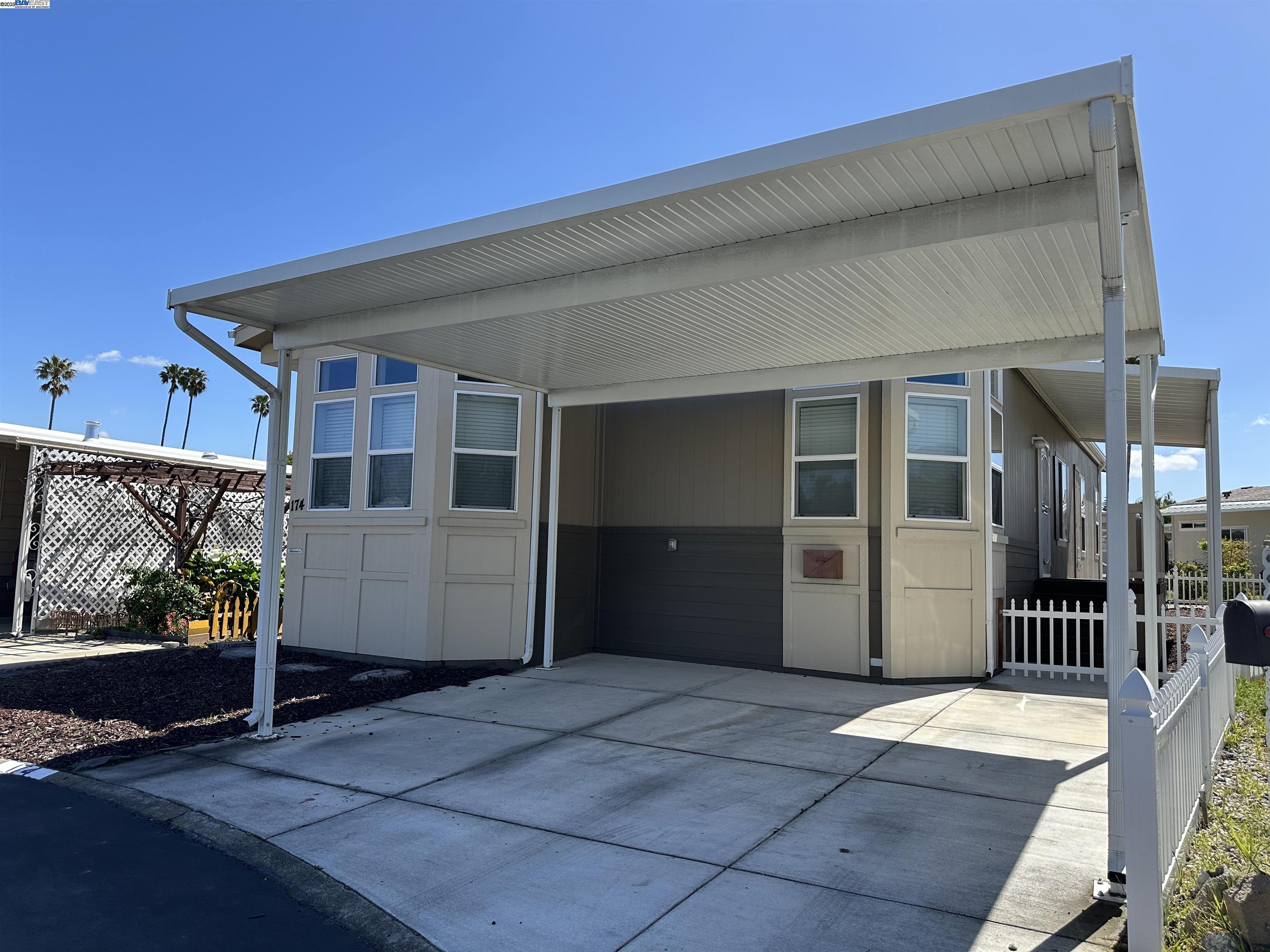 174 Kona Cir