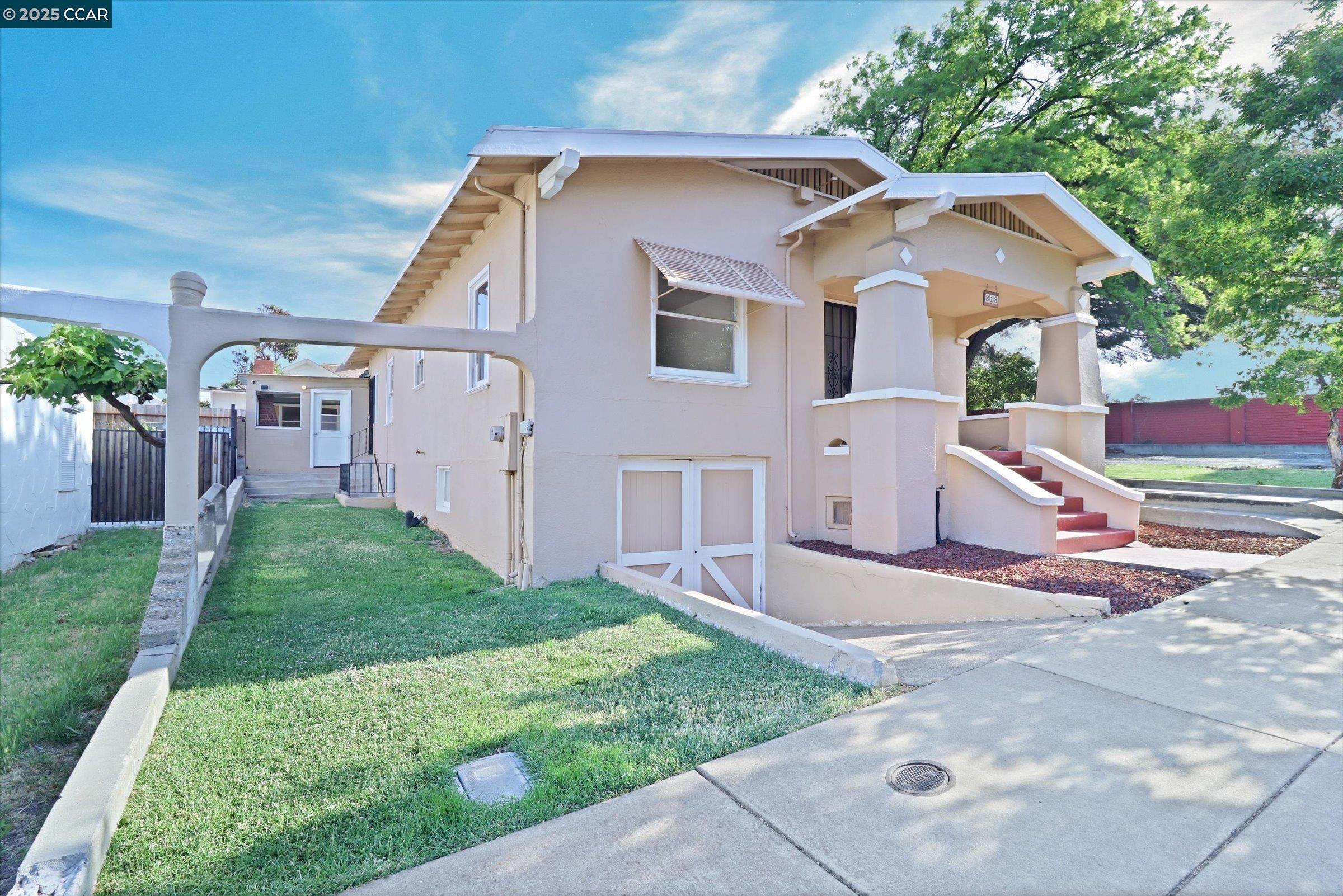 Listing image 1