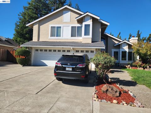 Photo of 3219 Touriga Dr, Pleasanton, CA 94566 (MLS # 41128293)