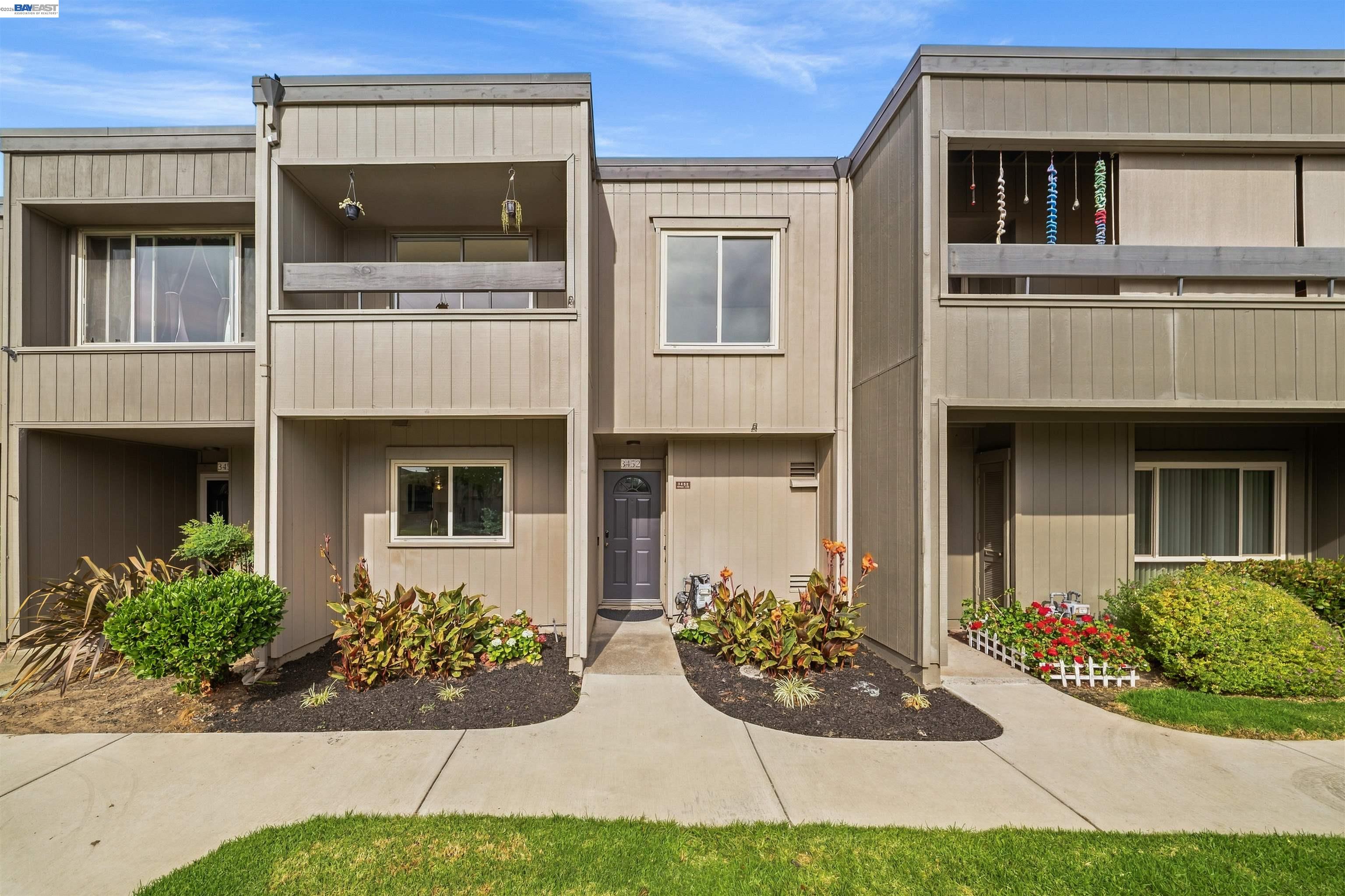 3452 Capella Lane