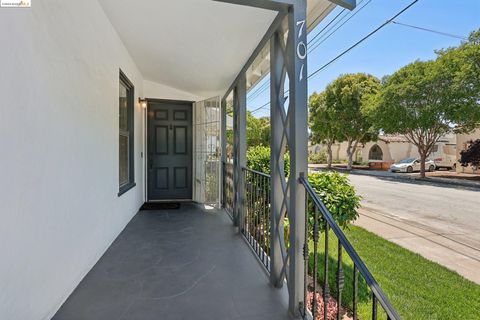 A home in San Leandro