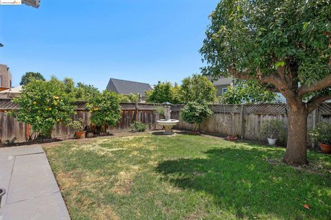 A home in San Leandro