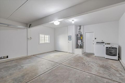 listing image 38
