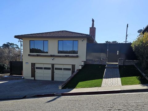 A home in San Bruno