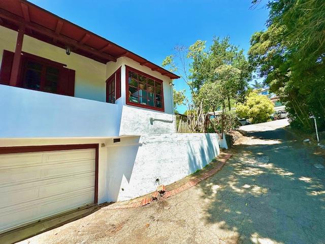 1881 Drake Drive