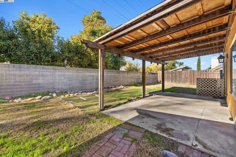 A home in Antelope