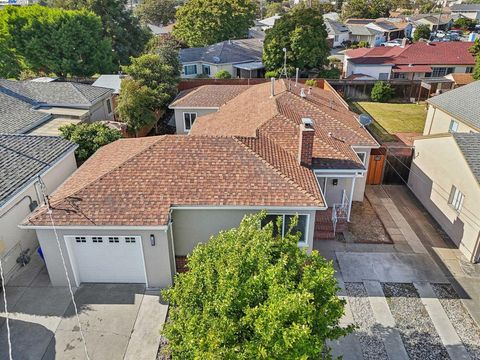 A home in San Leandro