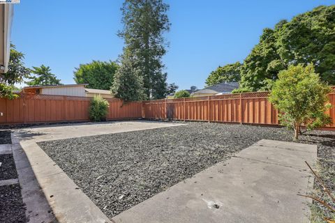 A home in San Leandro