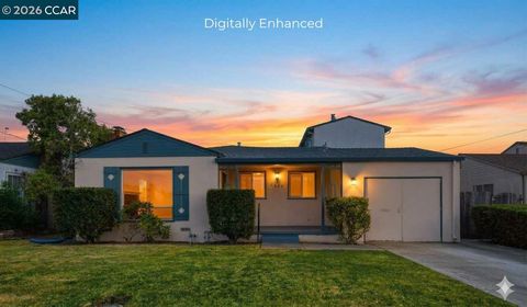 Photo of 2305 Star Ave, Castro Valley, CA 94546 (MLS # 41139683)