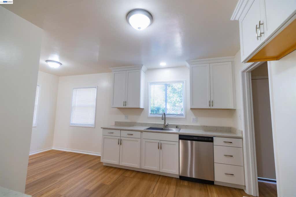 Photo of 365 Lorraine, San Leandro, CA 94577 (MLS # 41146017)