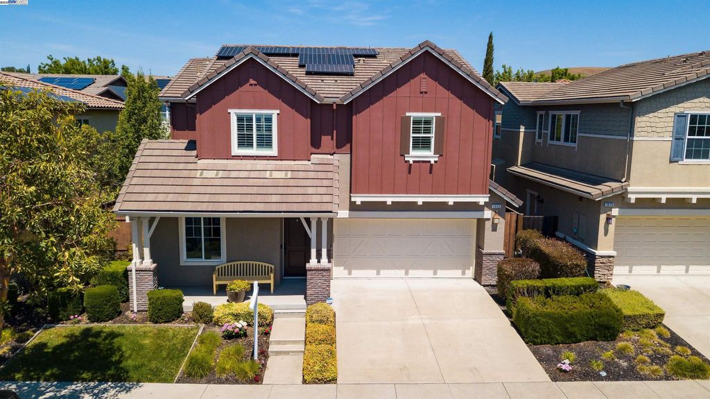 Photo of 3956 Jordan Ranch Dr, Dublin, CA 94568 (MLS # 41116212)