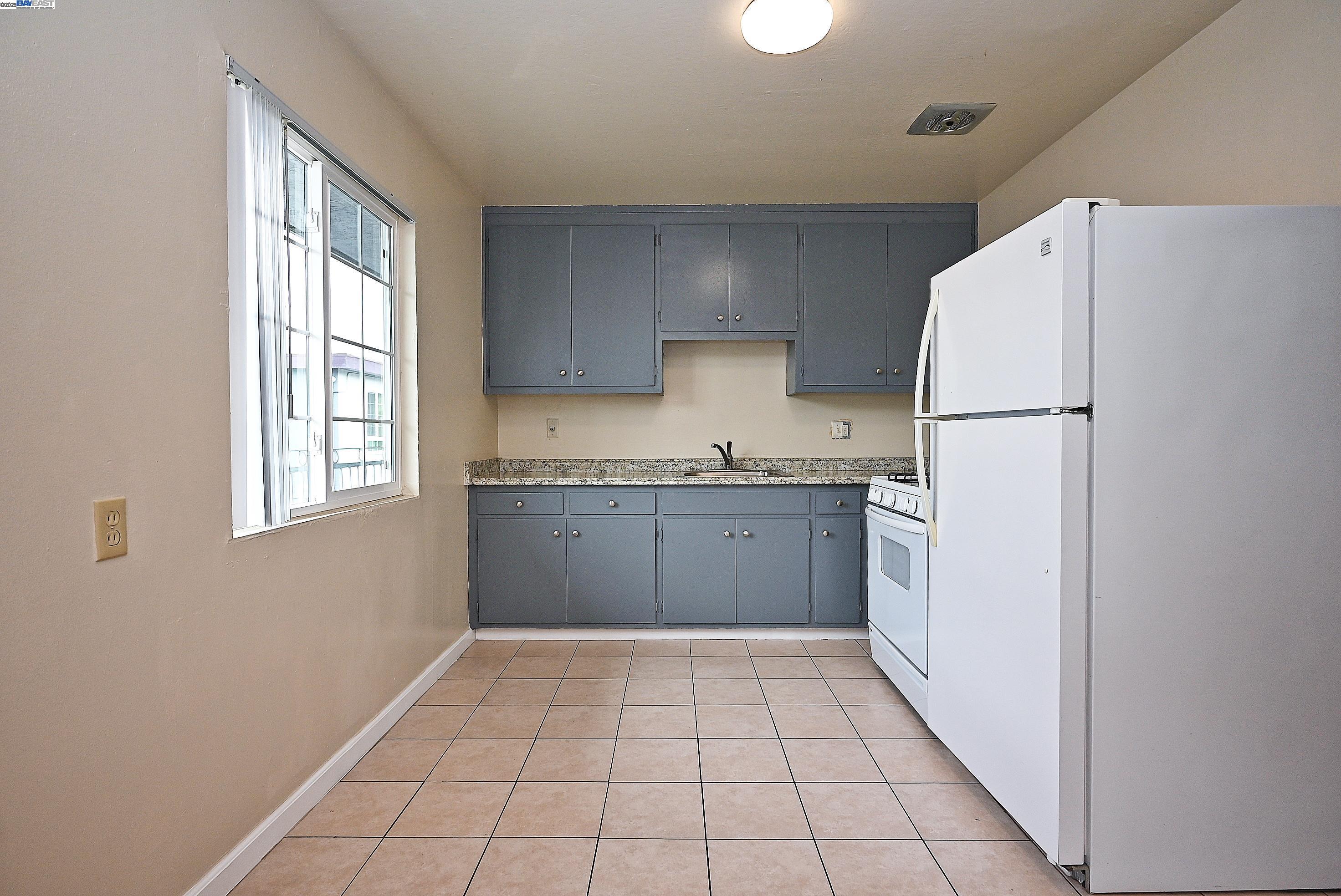 27827 Leidig Ct