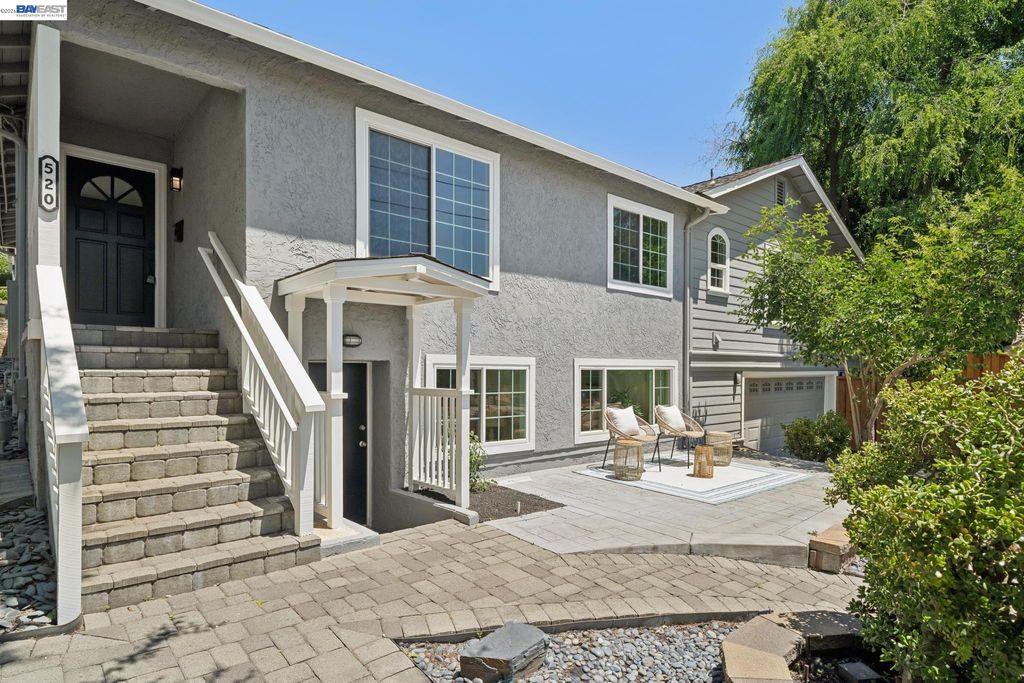 Photo of 520 Abbie St, Pleasanton, CA 94566 (MLS # 41135577)