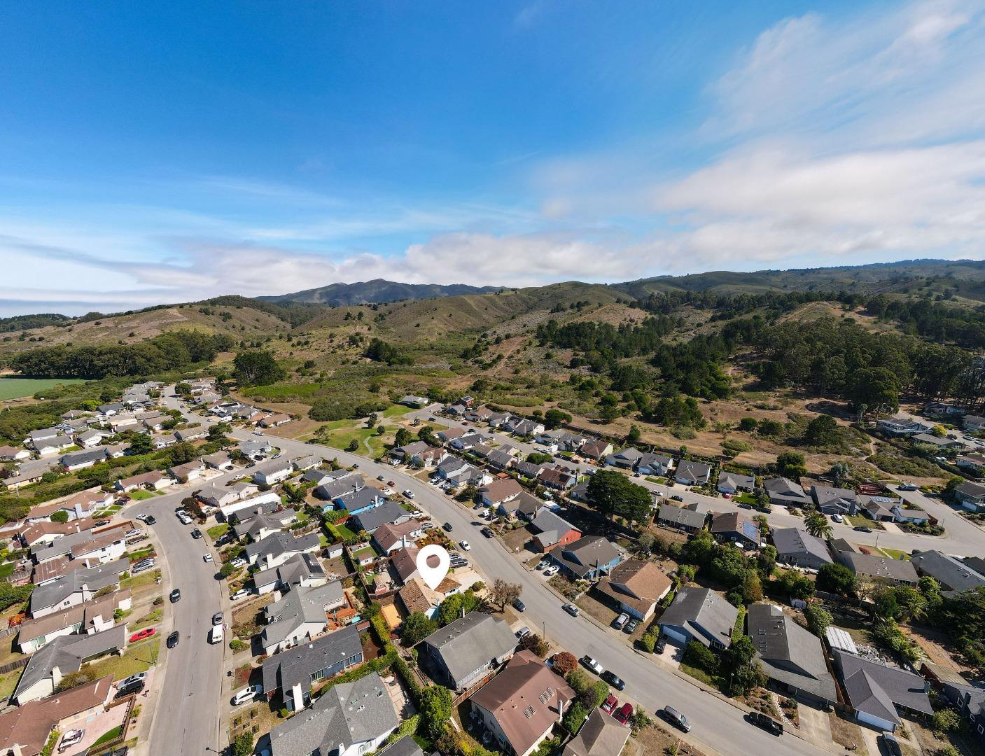 Half Moon Bay, California 94019, United States, 3 Bedrooms Bedrooms, ,2 BathroomsBathrooms,Residential,Active,206437