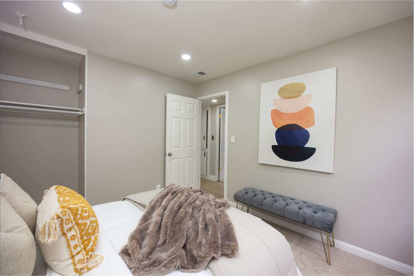 Half Moon Bay, California 94019, United States, 3 Bedrooms Bedrooms, ,2 BathroomsBathrooms,Residential,Active,206437