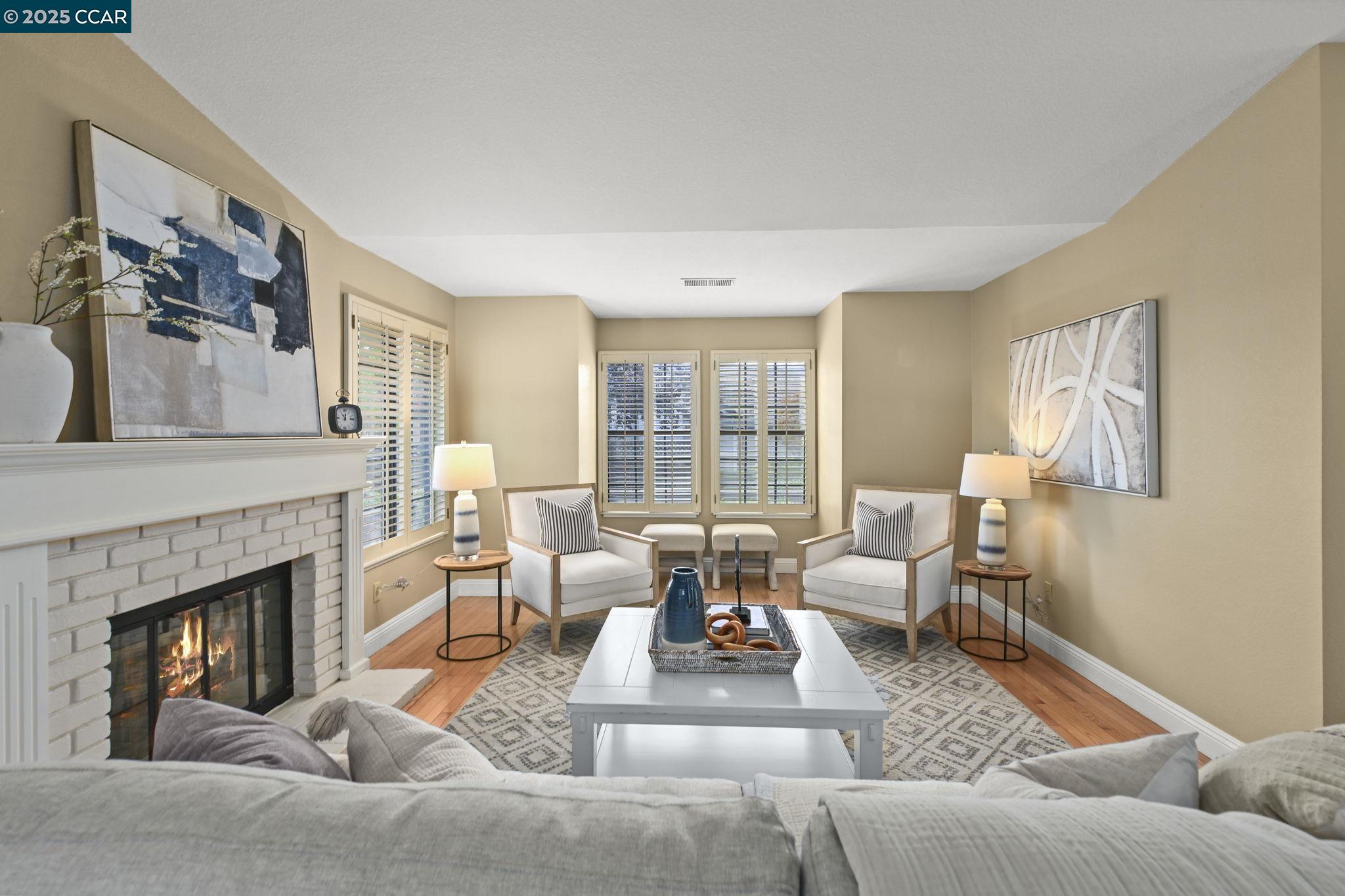 San Ramon, California 94582, United States, 4 Bedrooms Bedrooms, ,2 BathroomsBathrooms,Residential,Active,215427