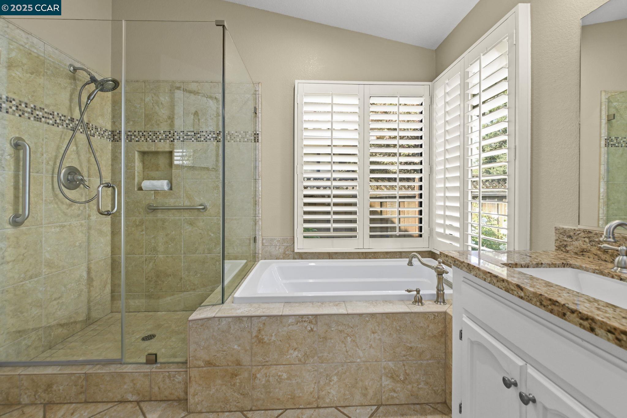 San Ramon, California 94582, United States, 4 Bedrooms Bedrooms, ,2 BathroomsBathrooms,Residential,Active,215427