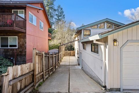 A home in Ben Lomond